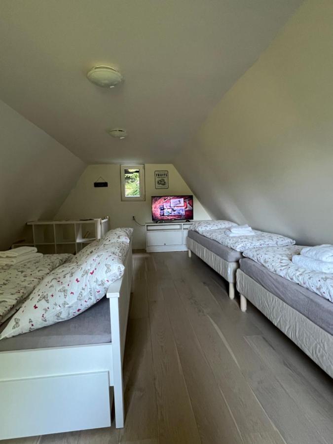 Chatka Pod Lysou Ostravice Exteriör bild